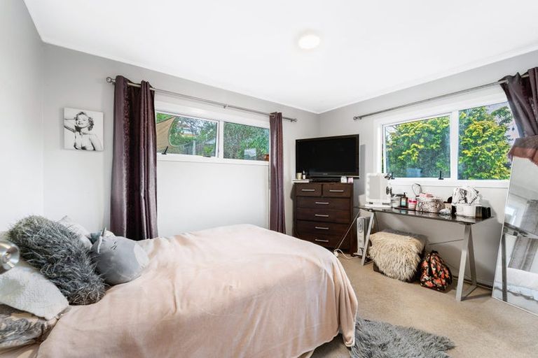 Photo of property in 56 Beulah Avenue, Rothesay Bay, Auckland, 0630
