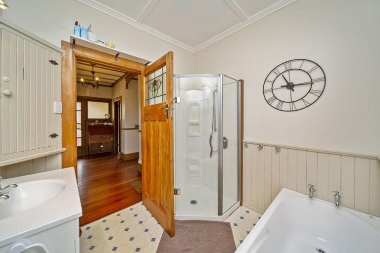 Photo of property in 169 Carrington Street, Lower Vogeltown, New Plymouth, 4310