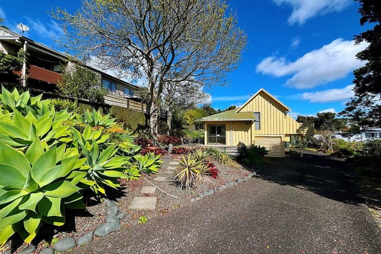 Photo of property in 4 Fallow Street, Browns Bay, Auckland, 0630