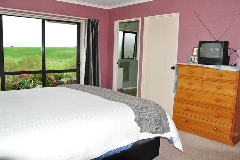 Photo of property in 271 Scotts Road, Linton, Palmerston North, 4472