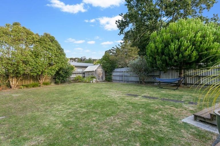 Photo of property in 124 Glendale Road, Glen Eden, Auckland, 0602