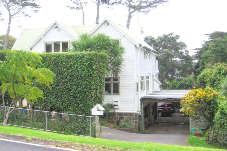 Photo of property in 62 Victory Road, Laingholm, Auckland, 0604