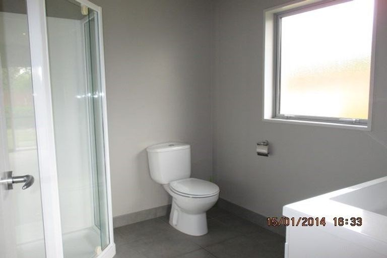 Photo of property in 2 Mystery Grove, Lake Hayes, Queenstown, 9304