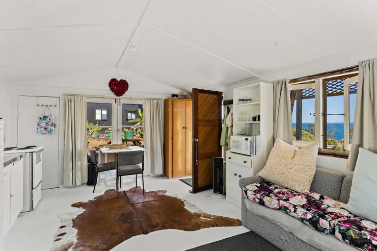 Photo of property in 9 Elizabeth Point Road, Kawau Island, 0920