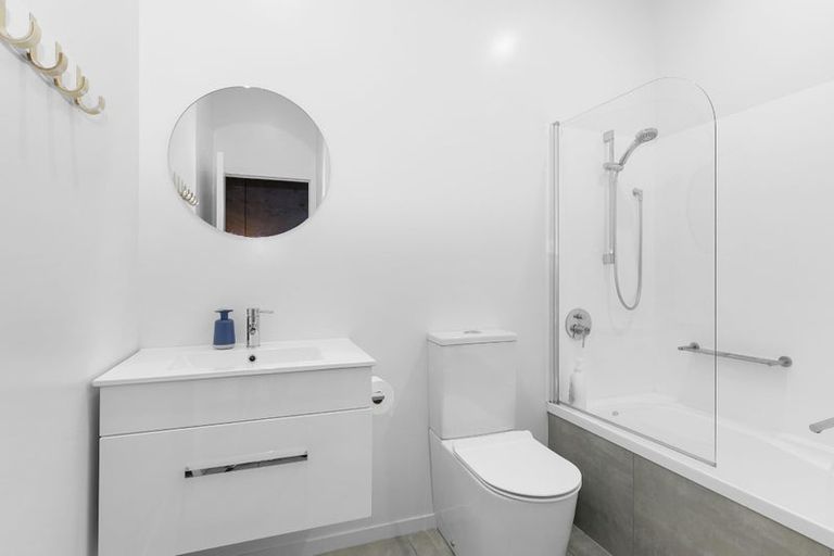 Photo of property in 13 Te Ara O Paetutu, Petone, Lower Hutt, 5012