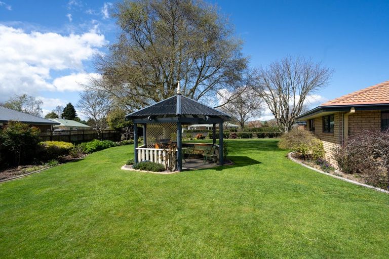 Photo of property in 49 Cowley Drive, Leamington, Cambridge, 3432