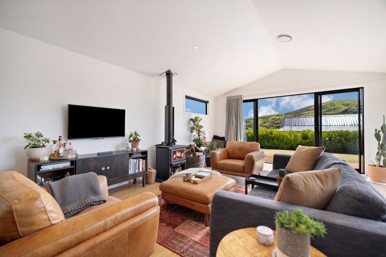 Photo of property in 12 Howden Drive, Jacks Point, 9371