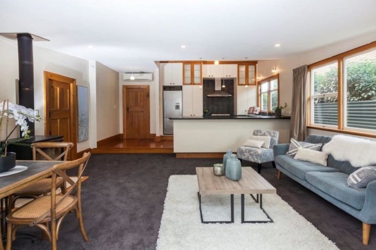 Photo of property in 244 Edgeware Road, Edgeware, Christchurch, 8013