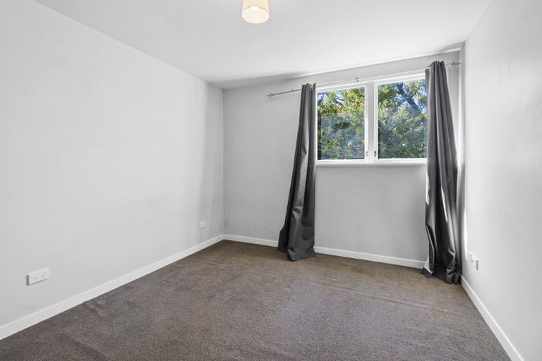 Photo of property in 33 Verviers Street, Karori, Wellington, 6012
