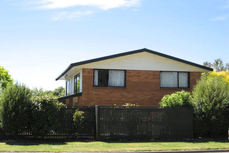Photo of property in 458 Avonhead Road, Avonhead, Christchurch, 8042