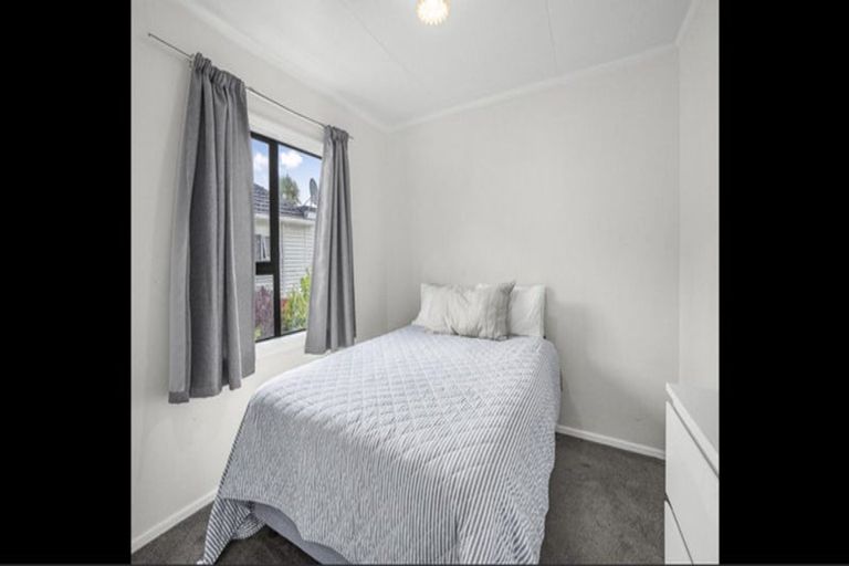 Photo of property in 9 Poole Crescent, Wainuiomata, Lower Hutt, 5014