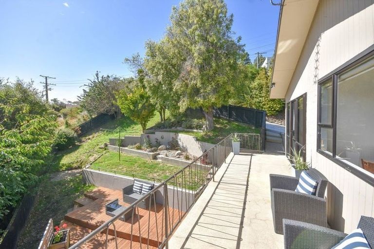 Photo of property in 2 Church Hill Road, Green Island, Dunedin, 9018