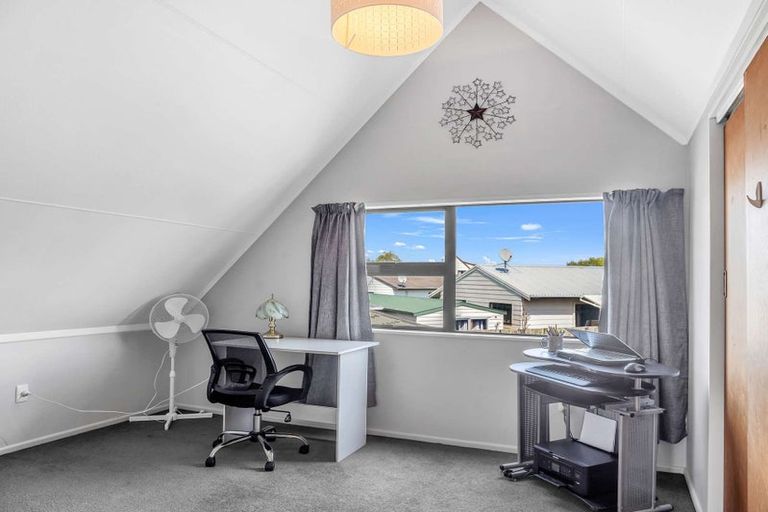 Photo of property in 7 Charisma Court, Kelvin Grove, Palmerston North, 4414