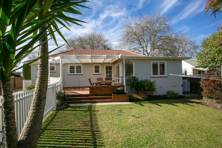 Photo of property in 86 Hall Street, Cambridge, 3434