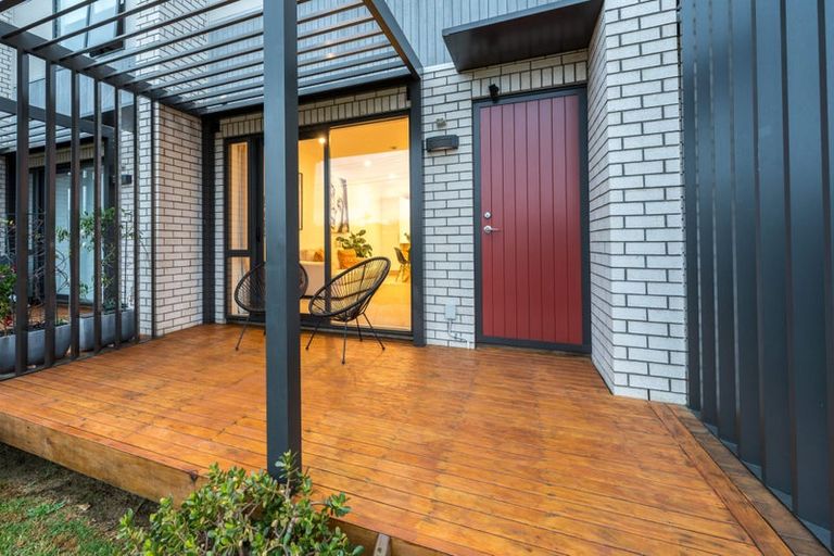 Photo of property in 32c Titoki Street, Te Atatu Peninsula, Auckland, 0610