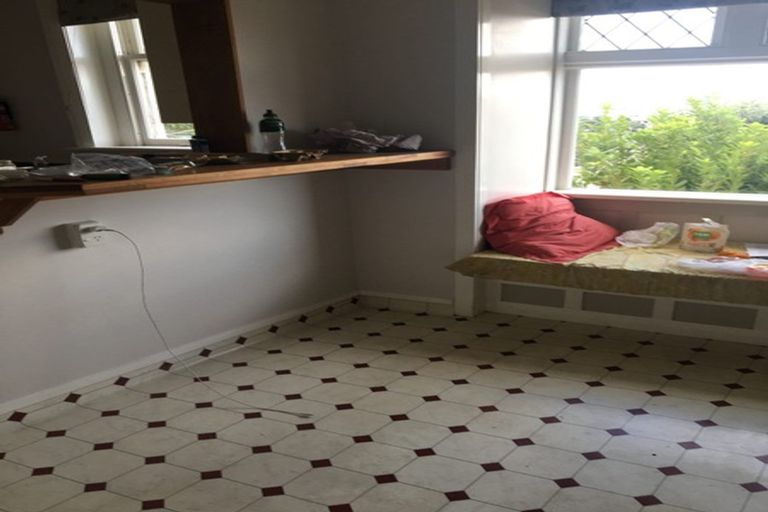 Photo of property in 21 Crawford Road, Kilbirnie, Wellington, 6022