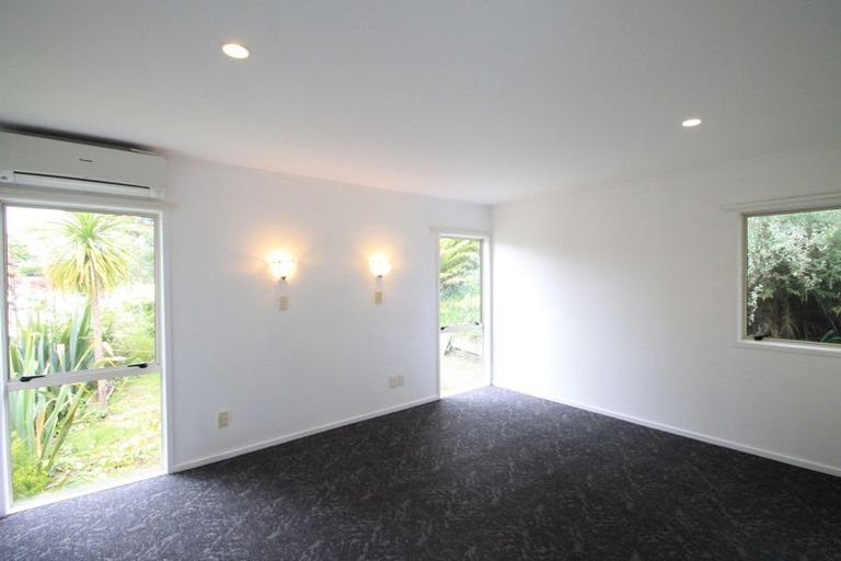 Photo of property in 15 Stredwick Drive, Torbay, Auckland, 0630