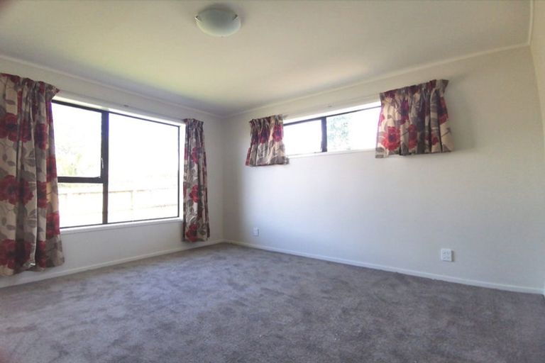 Photo of property in 1/23 Heron Place, Pakuranga Heights, Auckland, 2010