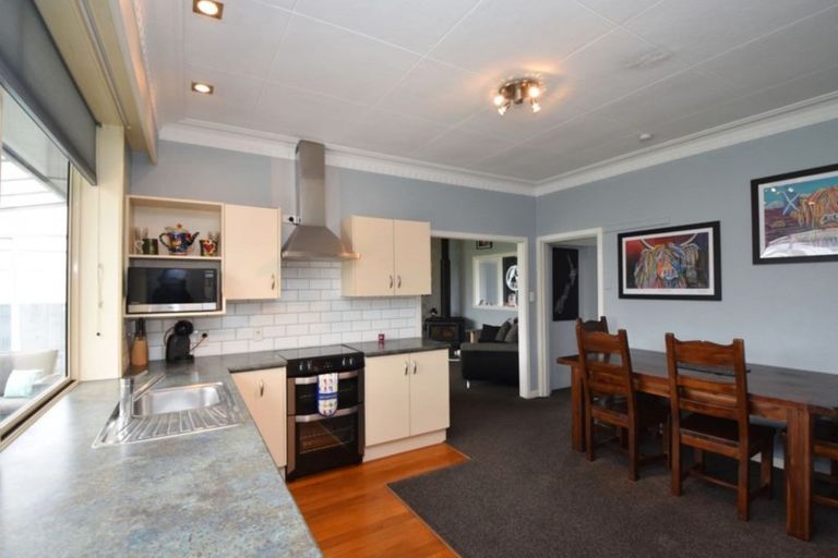 Photo of property in 242 Chelmsford Street, Waverley, Invercargill, 9810