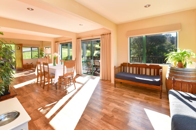 Photo of property in 81 Fiddlers Hill Road, Puhoi, Warkworth, 0994