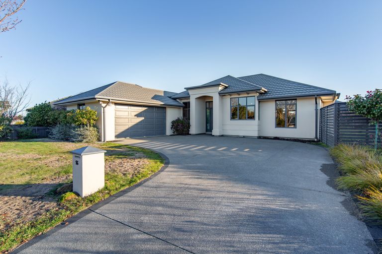 Photo of property in 16 Rembrandt Drive, Rolleston, 7614