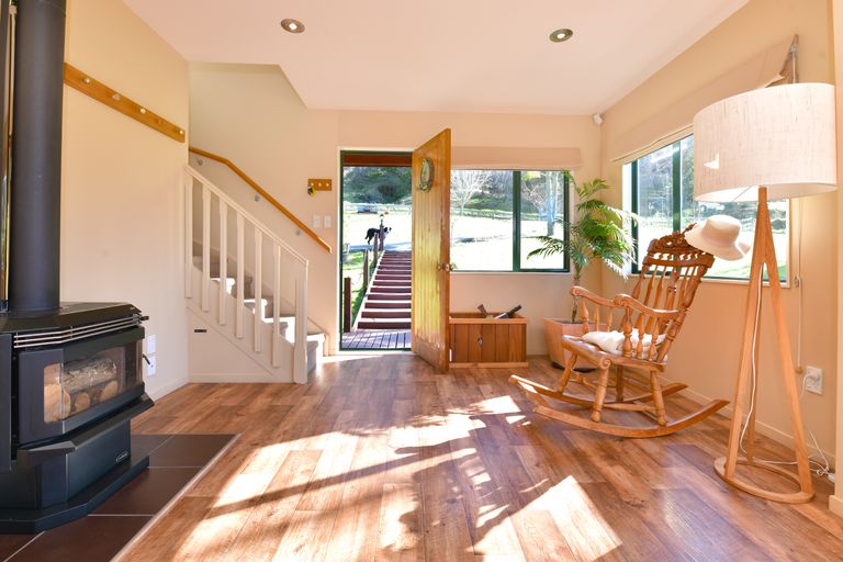 Photo of property in 81 Fiddlers Hill Road, Puhoi, Warkworth, 0994