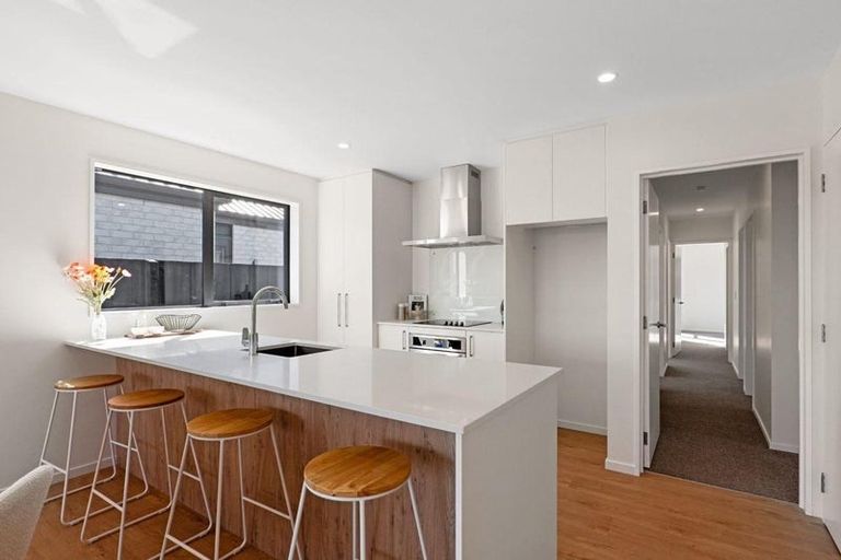 Photo of property in 60 Candys Road, Halswell, Christchurch, 8025