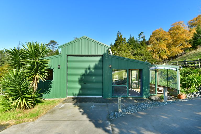 Photo of property in 81 Fiddlers Hill Road, Puhoi, Warkworth, 0994