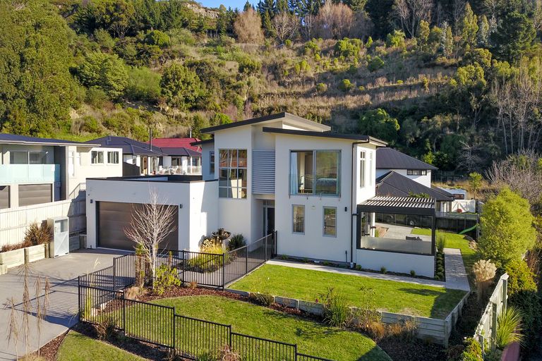 Photo of property in 42 Alderson Avenue, Hillsborough, Christchurch, 8022