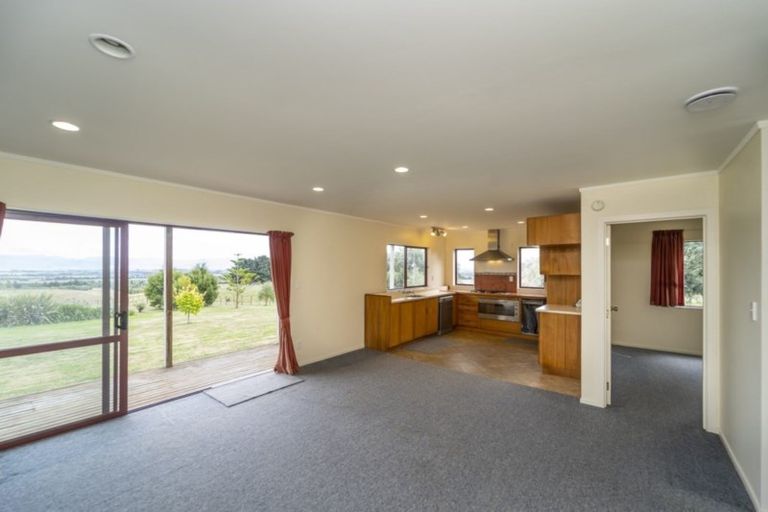 Photo of property in 121 Southdown Drive, Martinborough, 5781