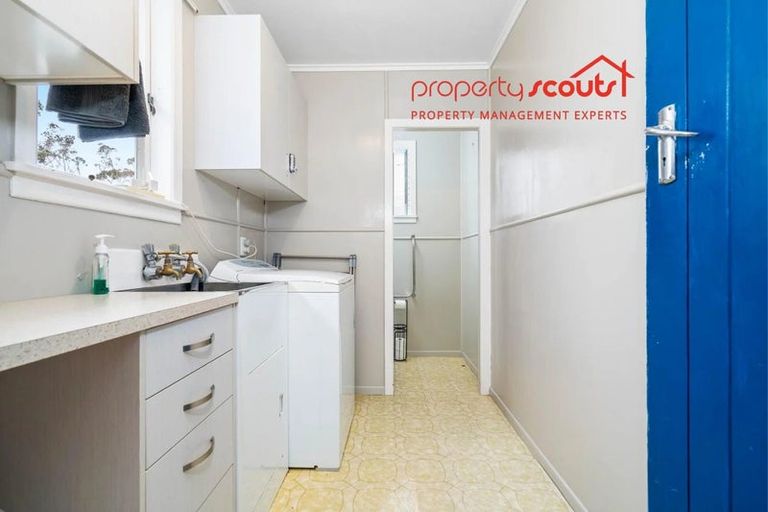 Photo of property in 43 Pah Road, Onerahi, Whangarei, 0110