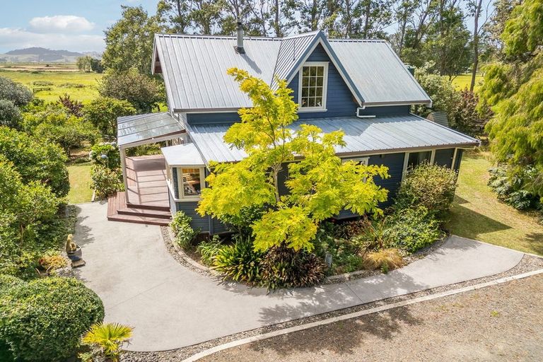 Photo of property in 1059 Pouto Road, Te Kopuru, 0391