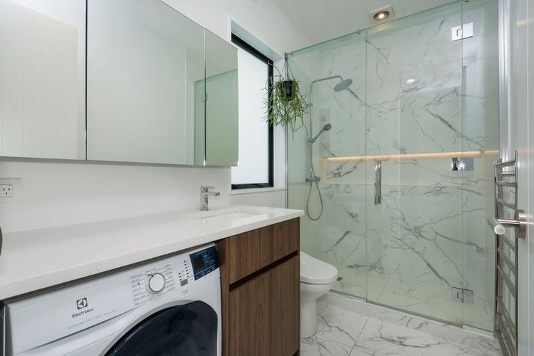 Photo of property in 29 Kewa Road, Albany Heights, Auckland, 0632