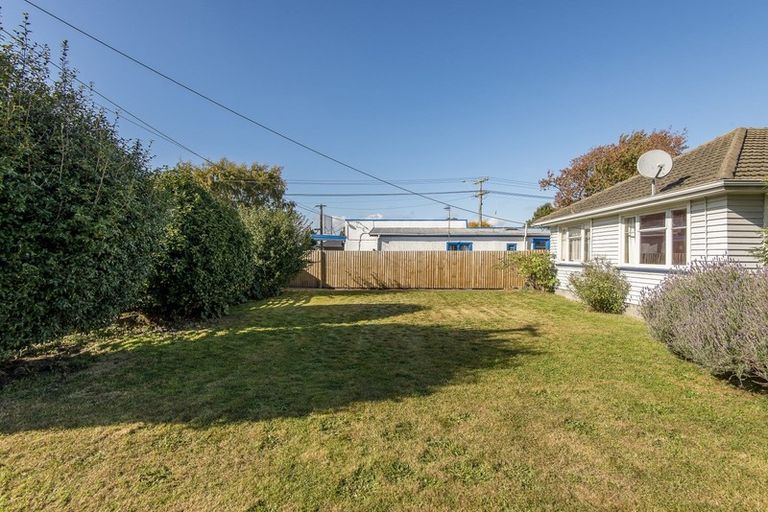 Photo of property in 112 Amyes Road, Hornby, Christchurch, 8042