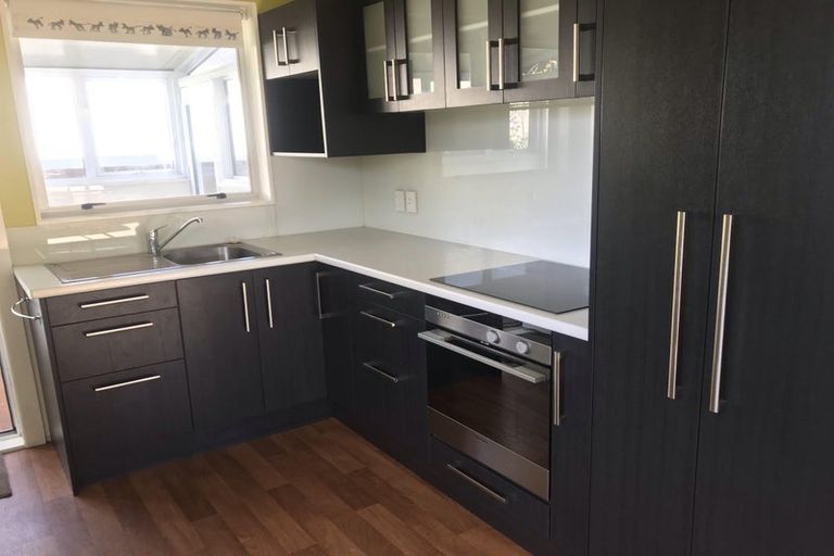 Photo of property in 2/12 Glen Place, Parklands, Christchurch, 8083