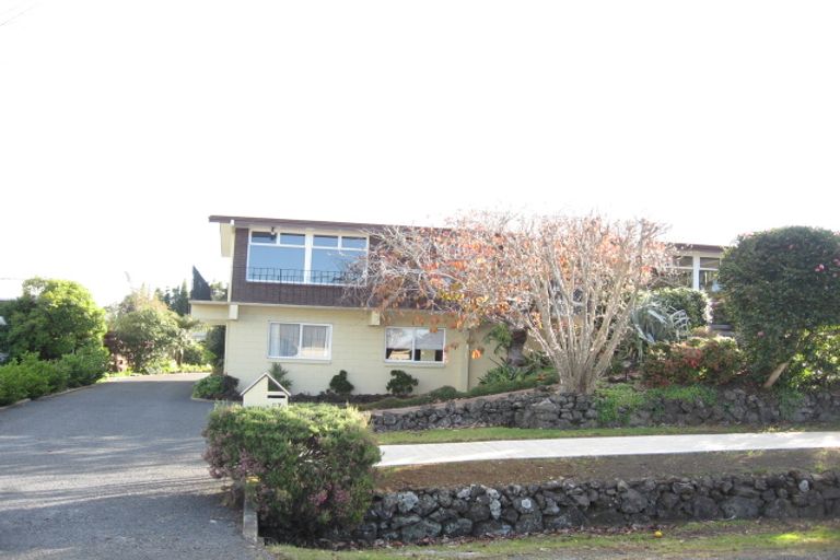 Photo of property in 57 Riverview Road, Kerikeri, 0230