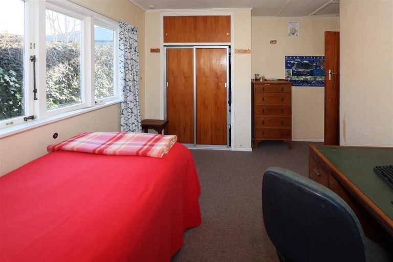 Photo of property in 14 Charles Road, Hannahs Bay, Rotorua, 3010