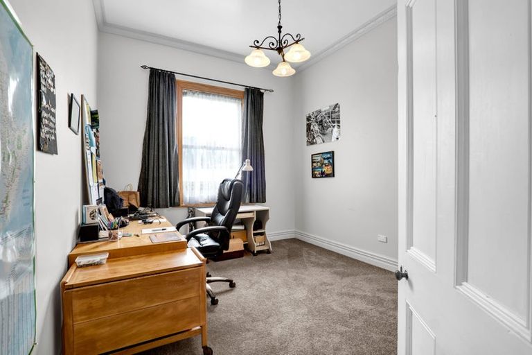 Photo of property in 2 Broadway, Waitara, 4320