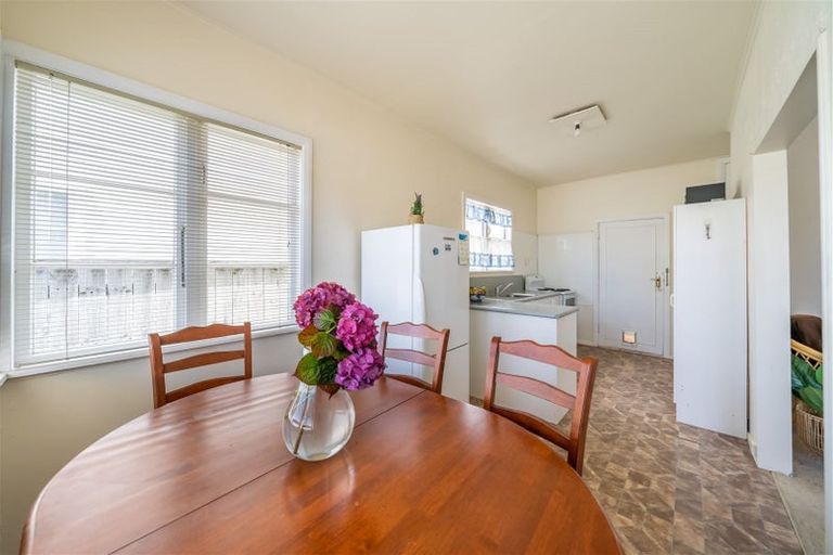 Photo of property in 3 Bush Street, Naenae, Lower Hutt, 5011