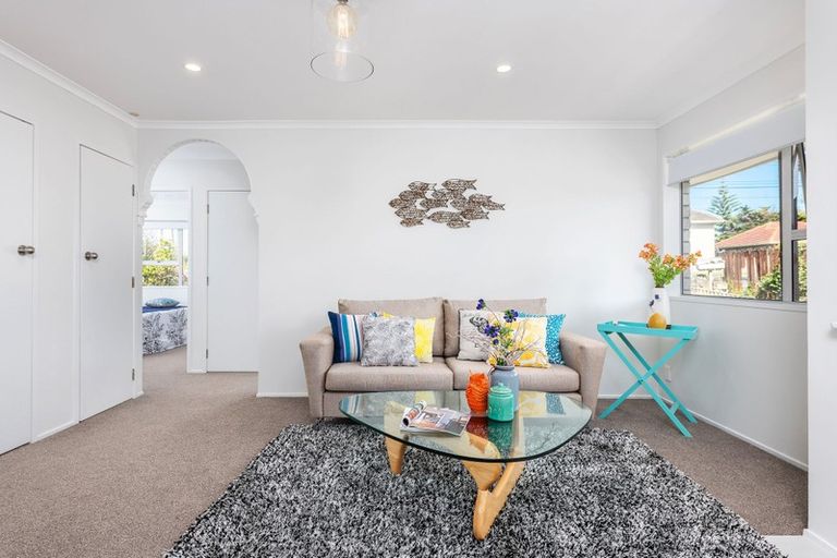 Photo of property in 1/99 Station Road, Papatoetoe, Auckland, 2025