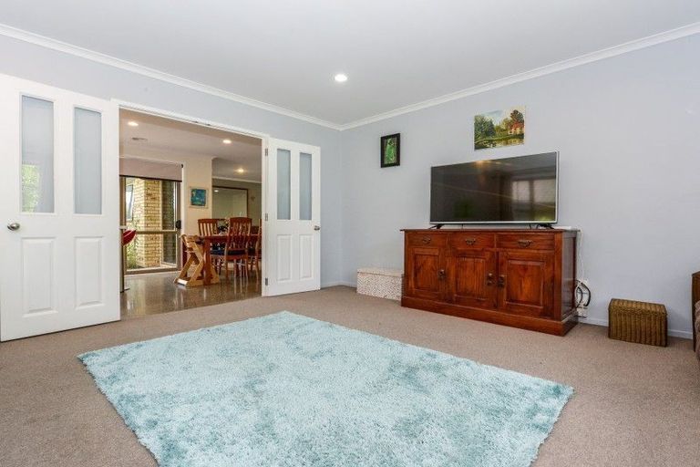 Photo of property in 26 Miers Glade, Rototuna North, Hamilton, 3210