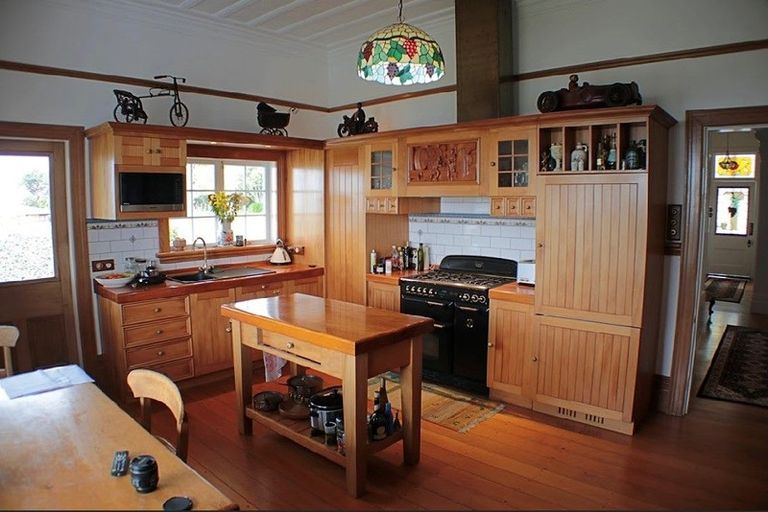 Photo of property in 309 Anzac Road, Pukekohe, 2120