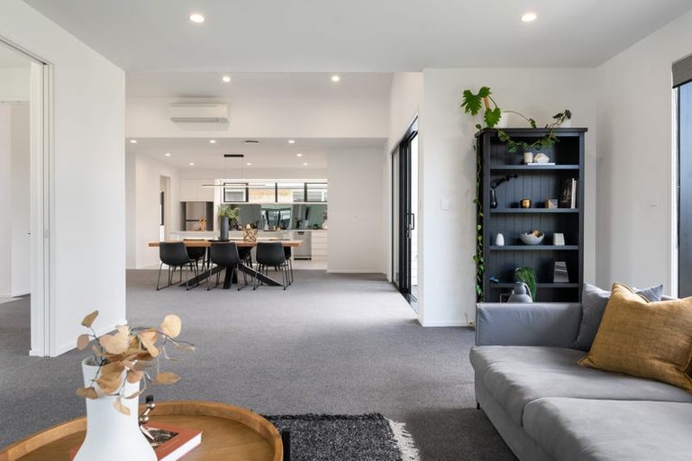 Photo of property in 27 Helen June Avenue, Flagstaff, Hamilton, 3210