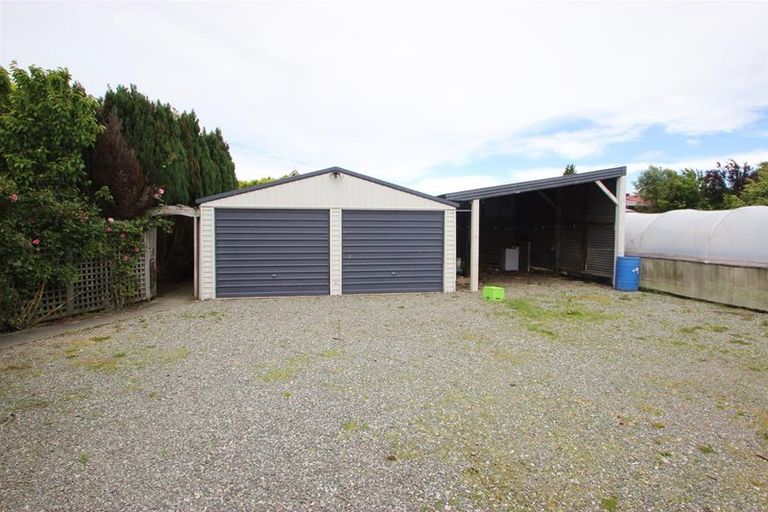 Photo of property in 50 Morton Street, Edendale, 9825