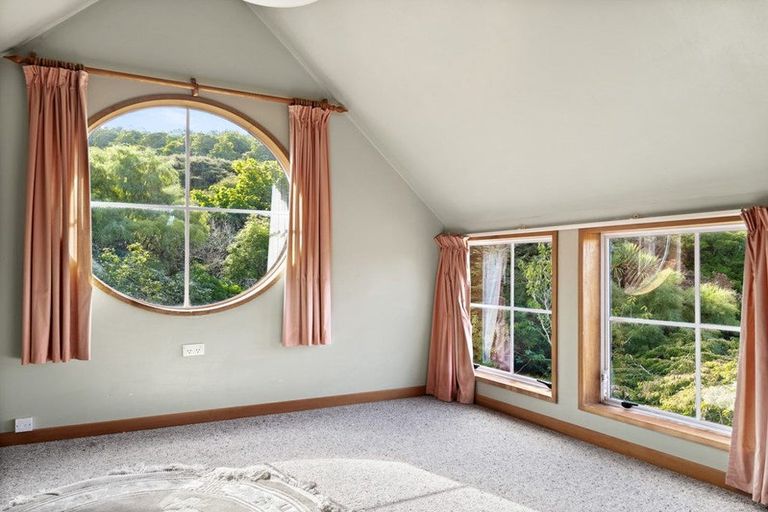 Photo of property in 100 Glenross Street, Glenross, Dunedin, 9011