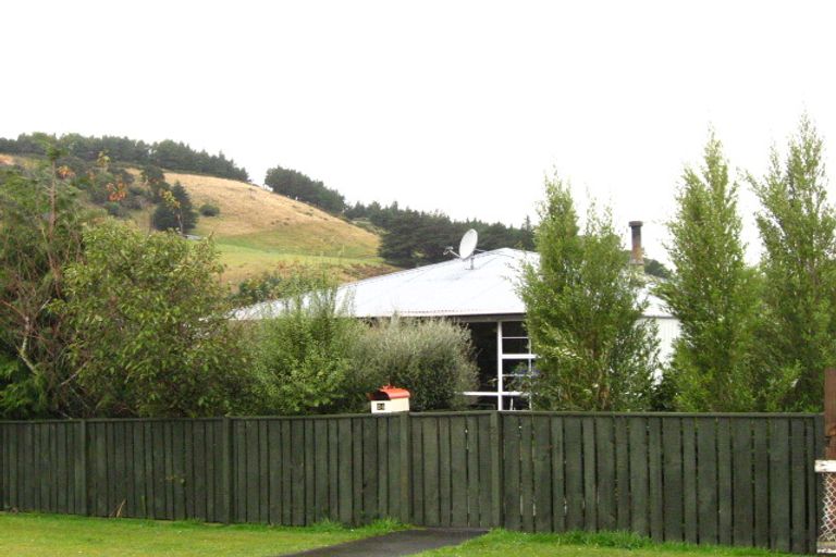 Photo of property in 24 Blackman Avenue, Sawyers Bay, Port Chalmers, 9023