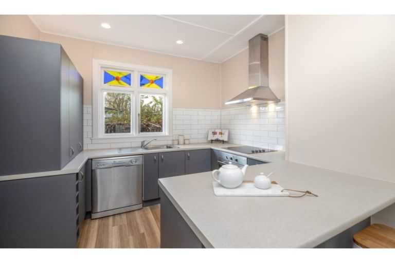 Photo of property in 12 Carnarvon Street, Linwood, Christchurch, 8062