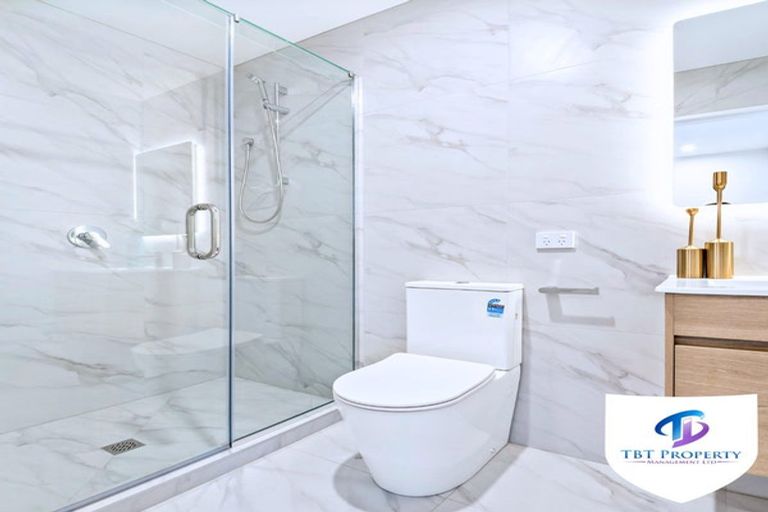 Photo of property in 3/11 Stottholm Road, Titirangi, Auckland, 0604