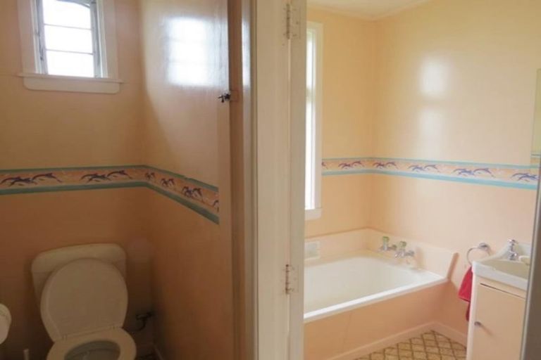 Photo of property in 36 Beach Street, Fitzroy, New Plymouth, 4312