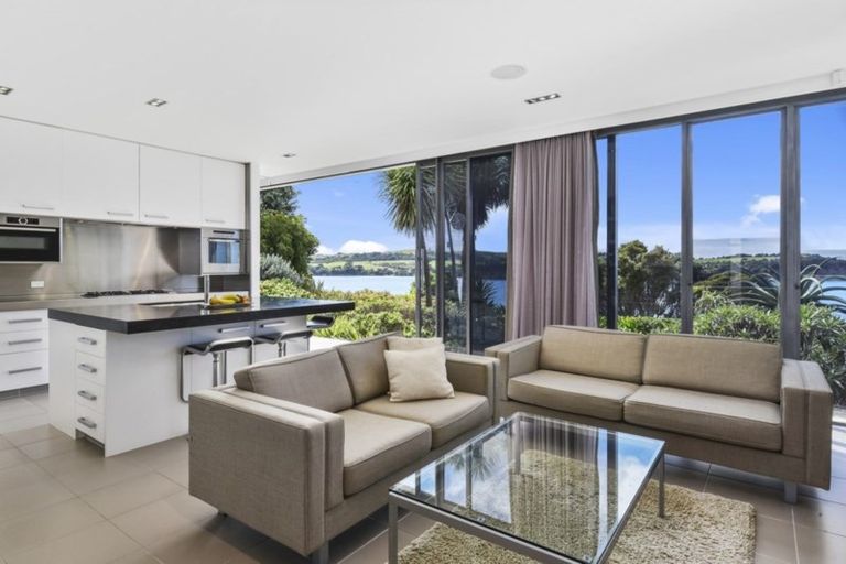 Photo of property in 37 Island View Drive, Gulf Harbour, Whangaparaoa, 0930